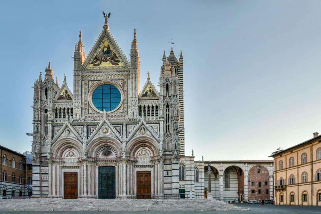 Appartamento Palazzo Celsi Pollini Duomo Casa Emma Siena Esterno foto